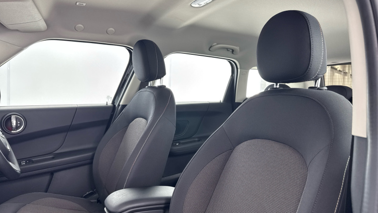 MINI Countryman 1.5 C Classic 5dr Auto Petrol Hatchback